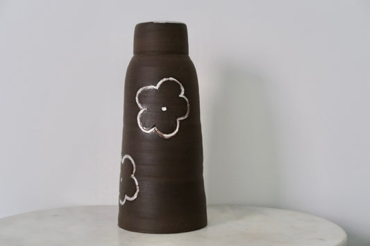 Saria Vase